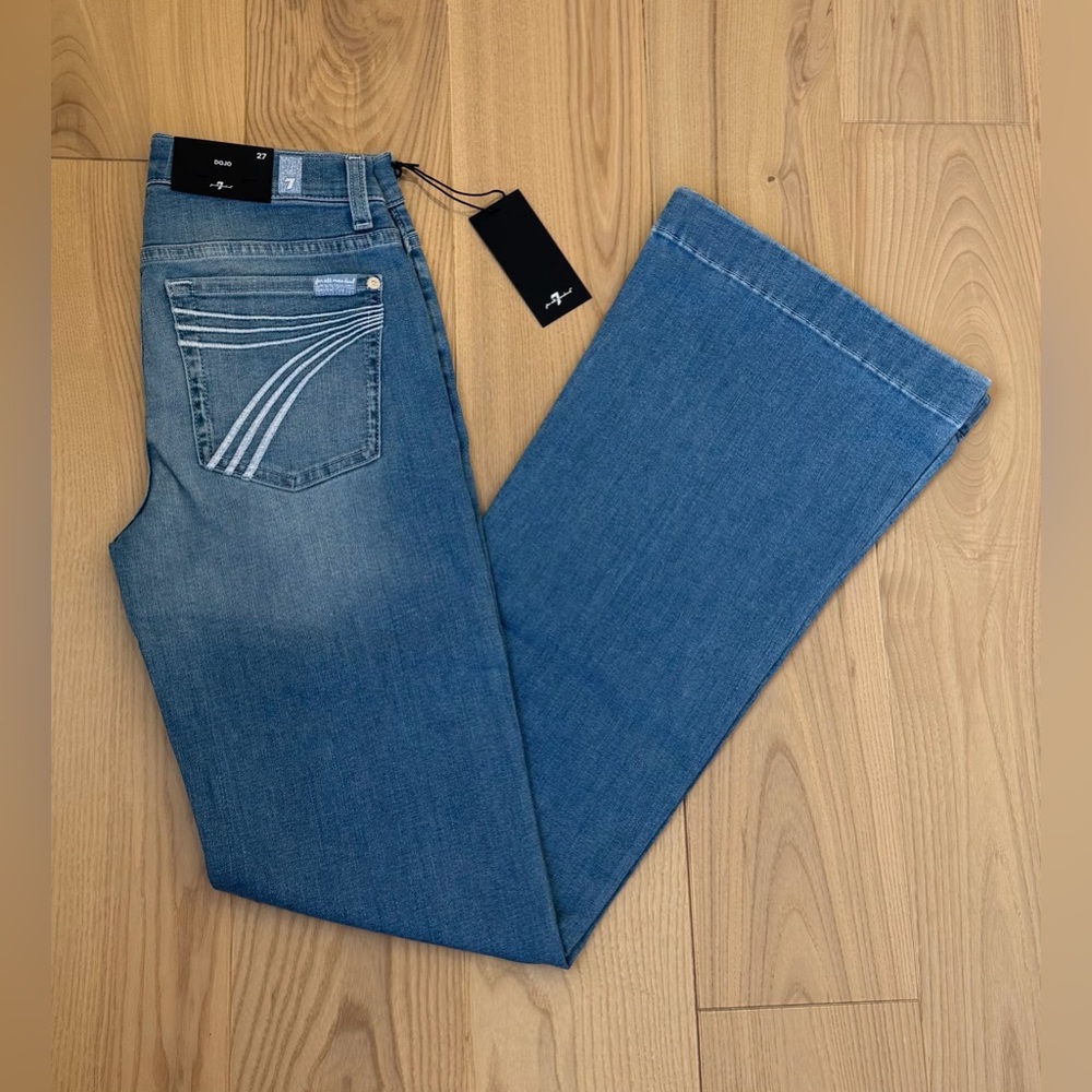 7 For All Mankind Dojo Original Jeans Women's Flare Leg Trousers NWT Size 27 - Picture 3 of 9